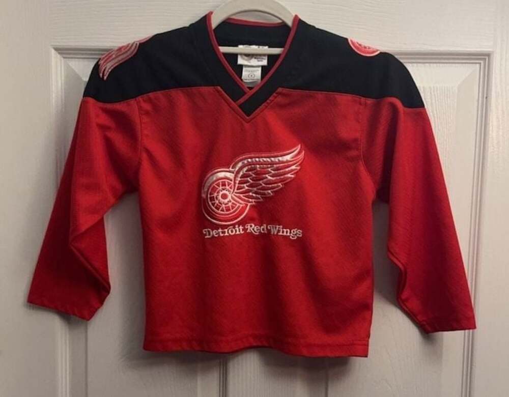 Vintage MightyMac Sports NHL Detroit Red Wings Youth Jersey Size 6